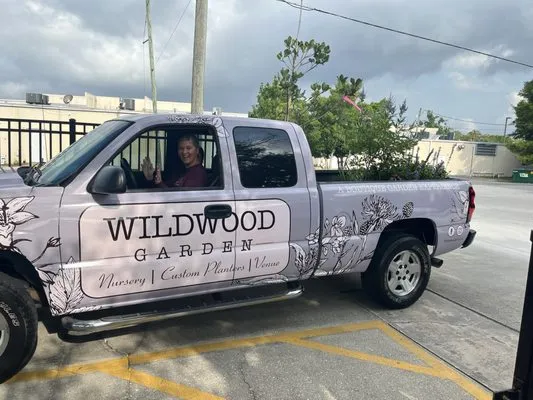 Wildwood Garden Shoppe & Nursery Logo