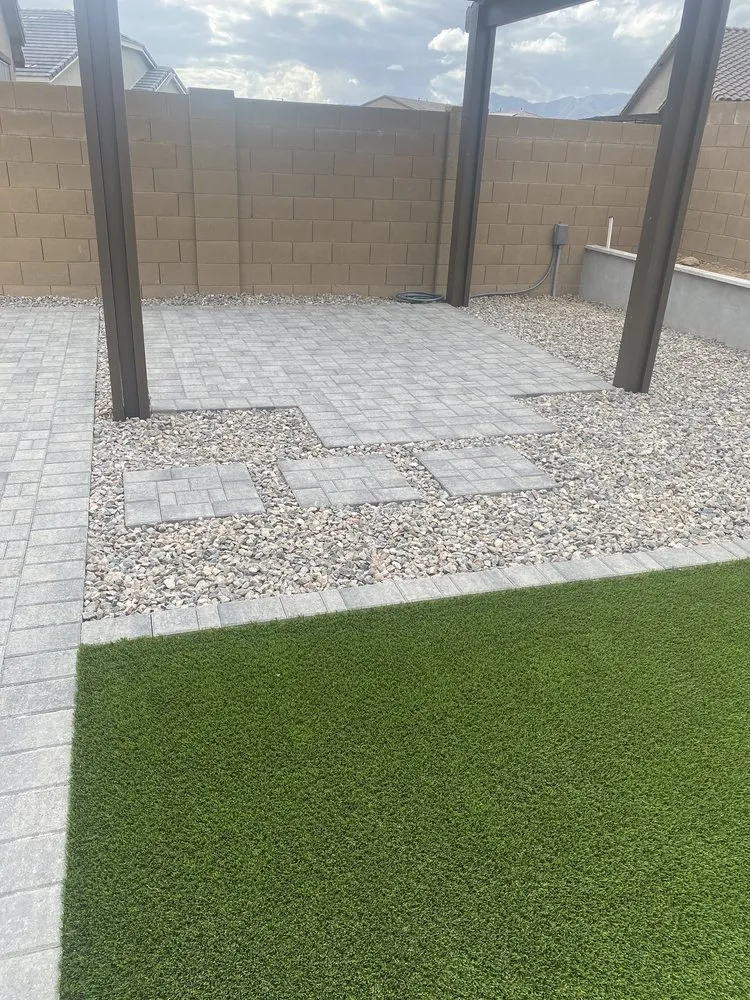 Custom residential landscaping experts serving El Mirage, AZ - Wilfer Natural Landscape