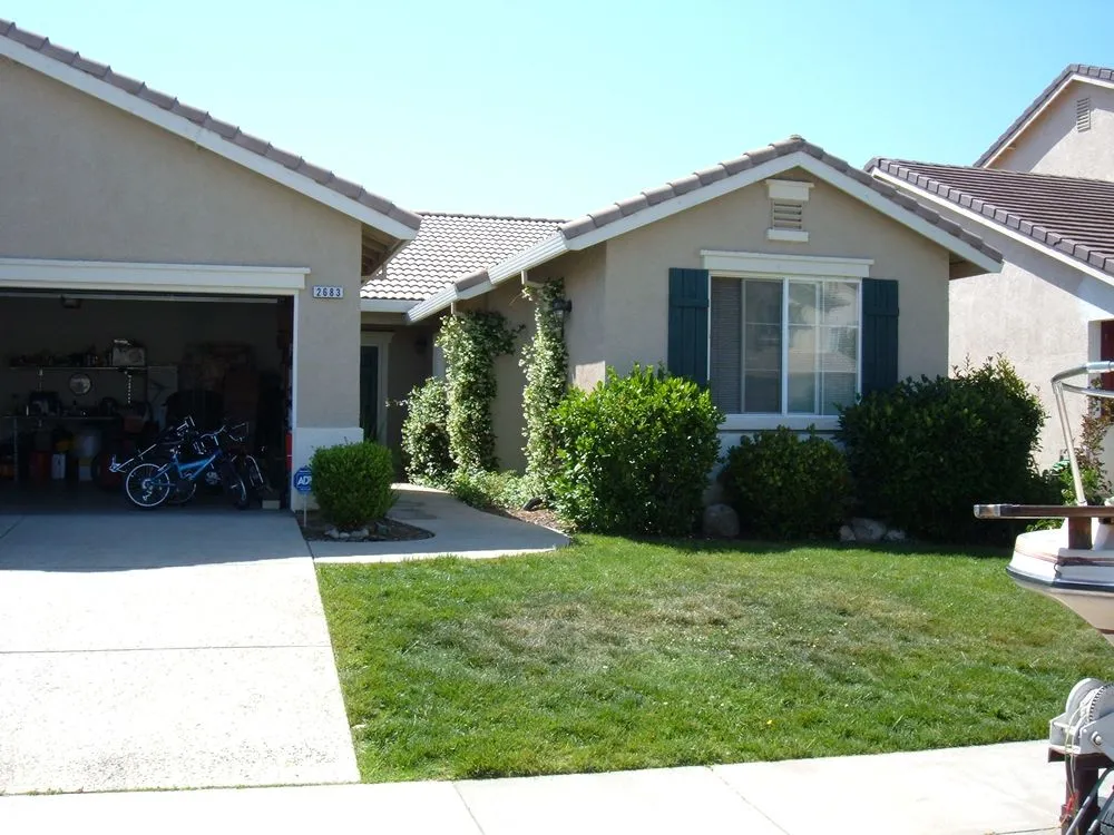 Local lawn mowing service in Bolivar, MO by Wilfongs Lawn Care