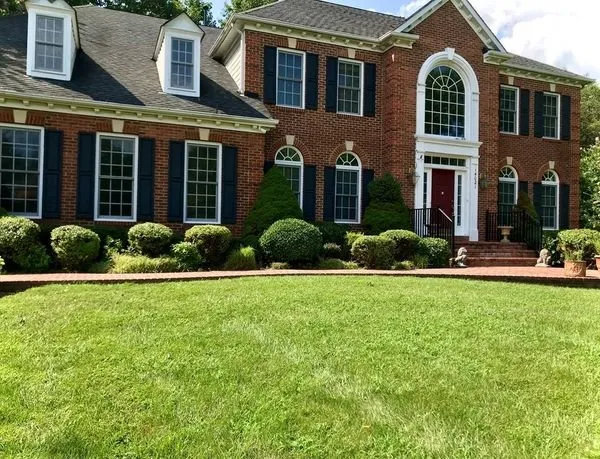 Reliable yard maintenance in Germantown, MD by Wilfredo's Landscaping Services