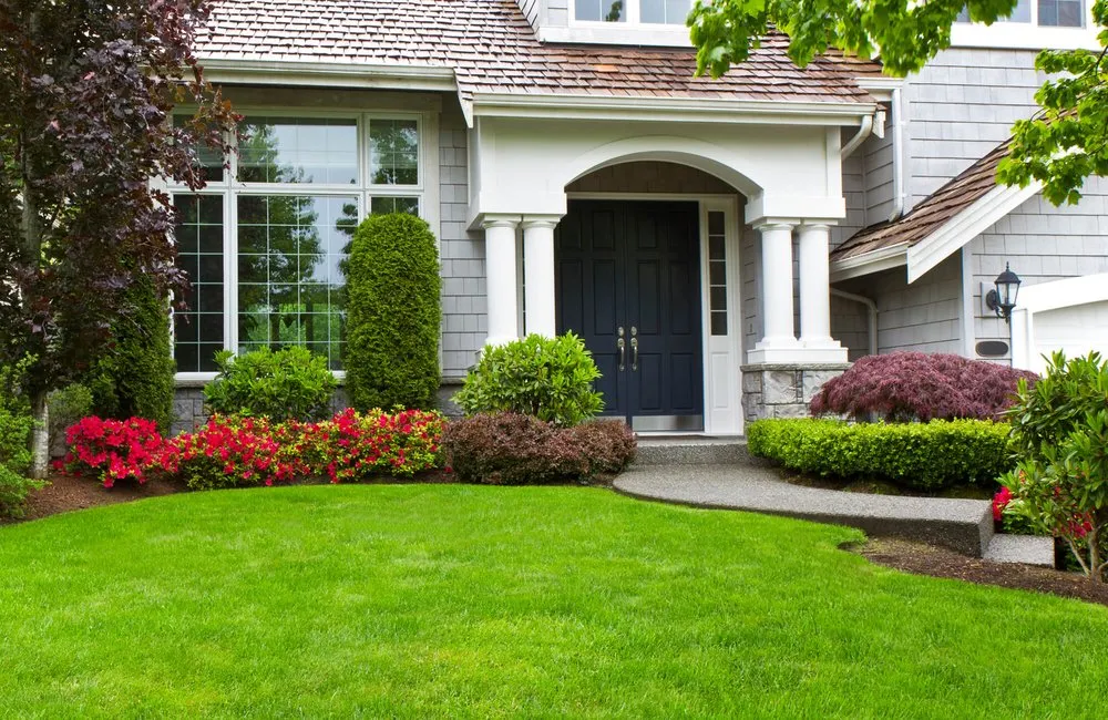 Reliable lawn care service in Germantown, MD by Wilfredo's Landscaping Services