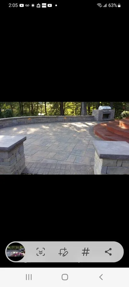 Expert residential landscaping in Williamsburg, VA by Wiliiamsburg Retaining Construction Landscaping