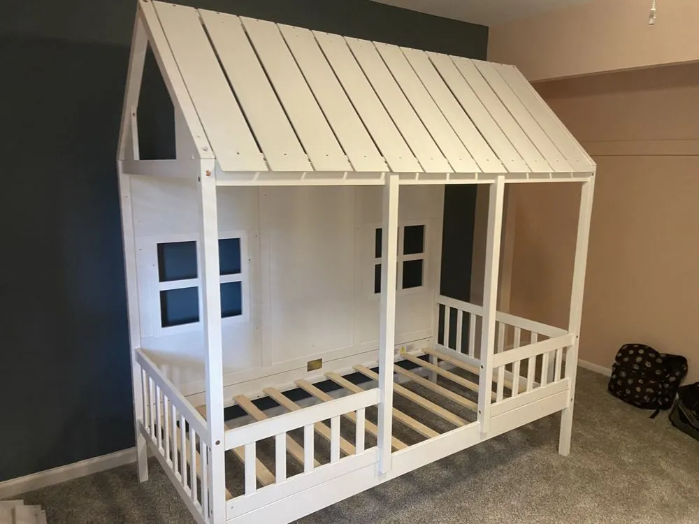 Expert yard maintenance experts serving Philadelphia, PA - Wilkes Landscaping