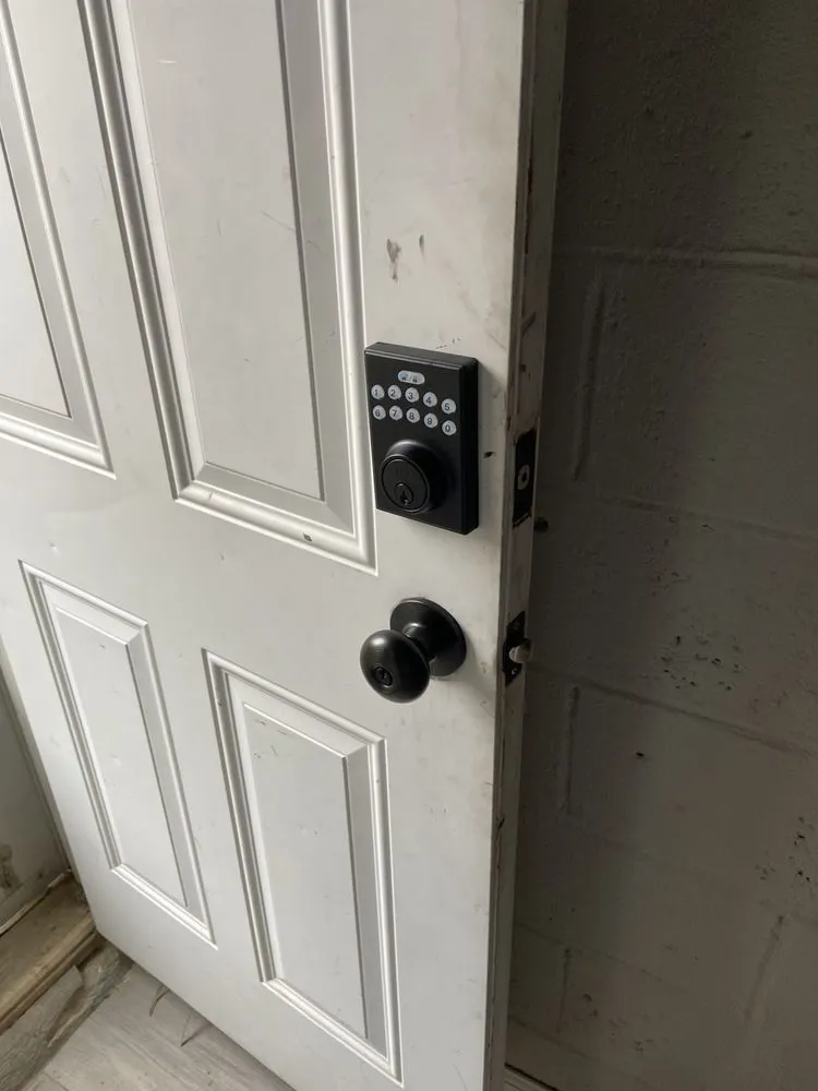 Affordable yard cleanup service for homes across Philadelphia, PA - Wilkes Landscaping