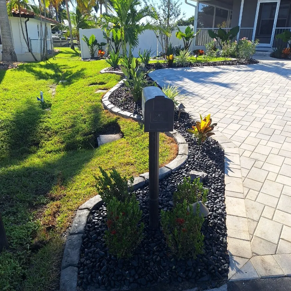 Professional garden landscaping in North Fort Myers, FL - Wilkinson Landscaping