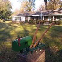 Local yard maintenance experts serving Montgomery, AL - Wilkinson Lawn Service And Power Washing