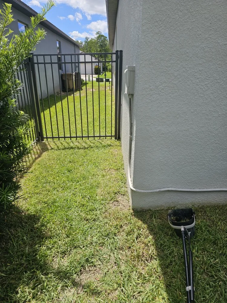 Affordable yard cleanup service for homes across Clermont, FL - Will & Sons Lawncare