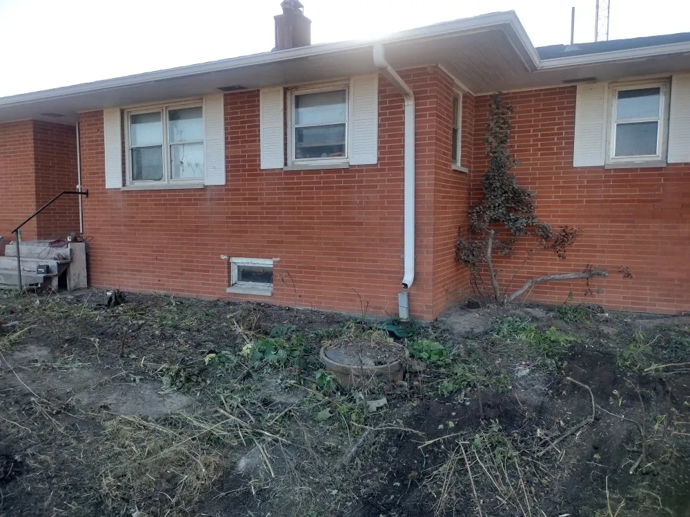 Local garden landscaping in Cedar Rapids, IA by Will-Haul