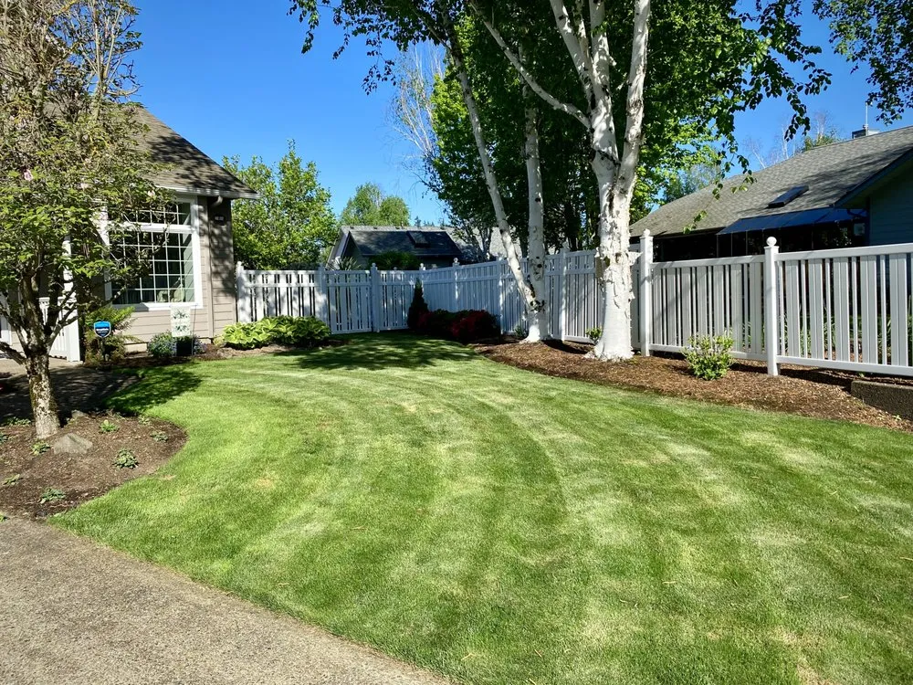Reliable garden landscaping experts serving Albany, OR - Willamette Landscaping And Tree Services