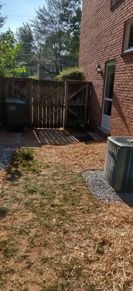 Local yard cleanup service near you across Ashburn, VA - William Lee Russ