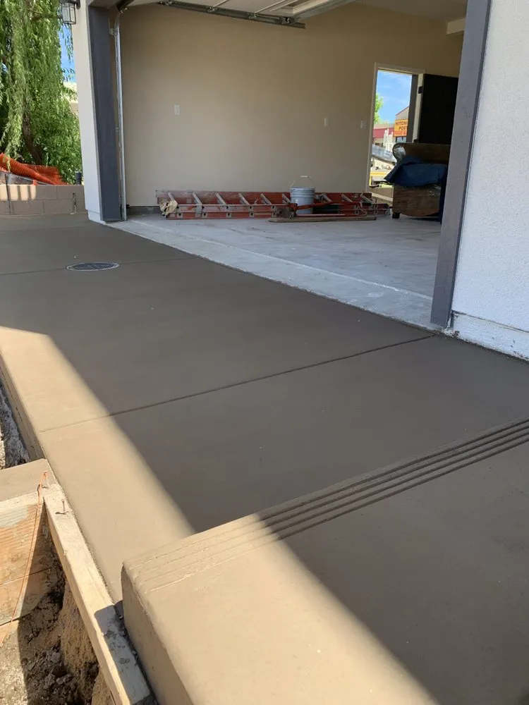 Expert lawn care service in Paso Robles, CA by William Lorz Construction