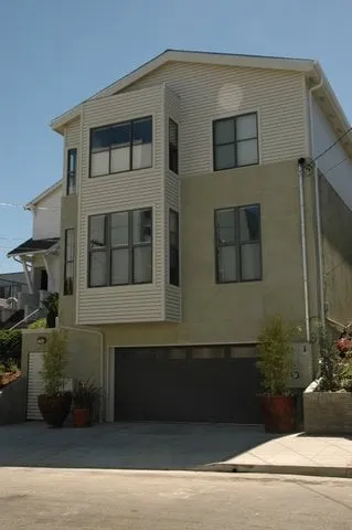 Local outdoor landscaping for residential properties in Sonoma, CA by William Patrick Builders