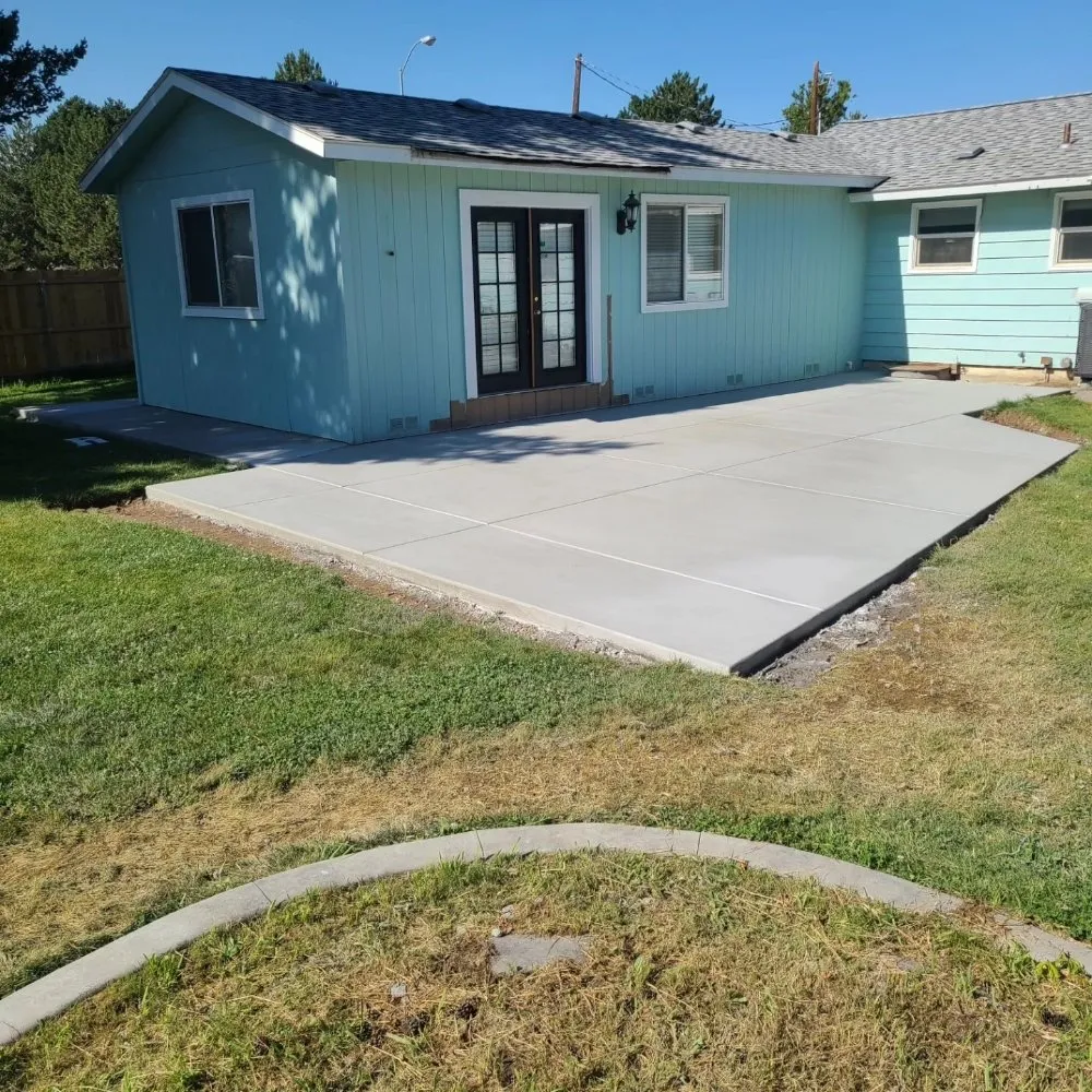 Trusted yard maintenance for residential properties in Kennewick, WA by Williams Landscaping & Construction