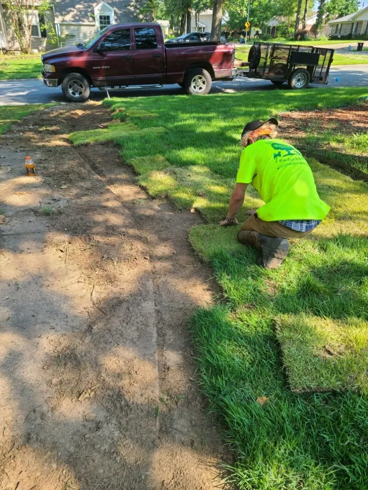 Custom landscape installation experts serving Conway, AR - Williams Landscaping