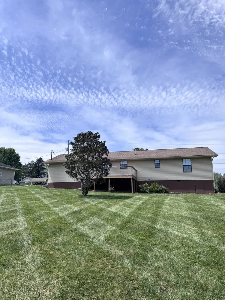 Reliable landscaping services experts serving Knoxville, TN - Williams Landscaping