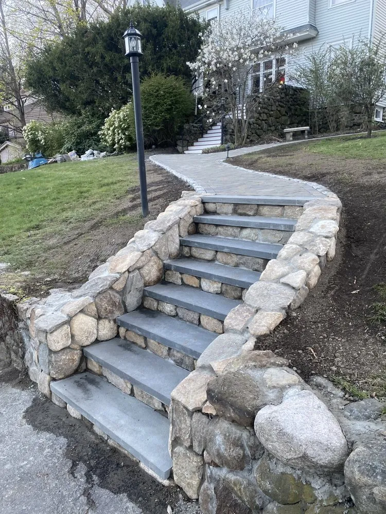 Custom lawn care service with custom design in Waltham, MA by William's Landscaping