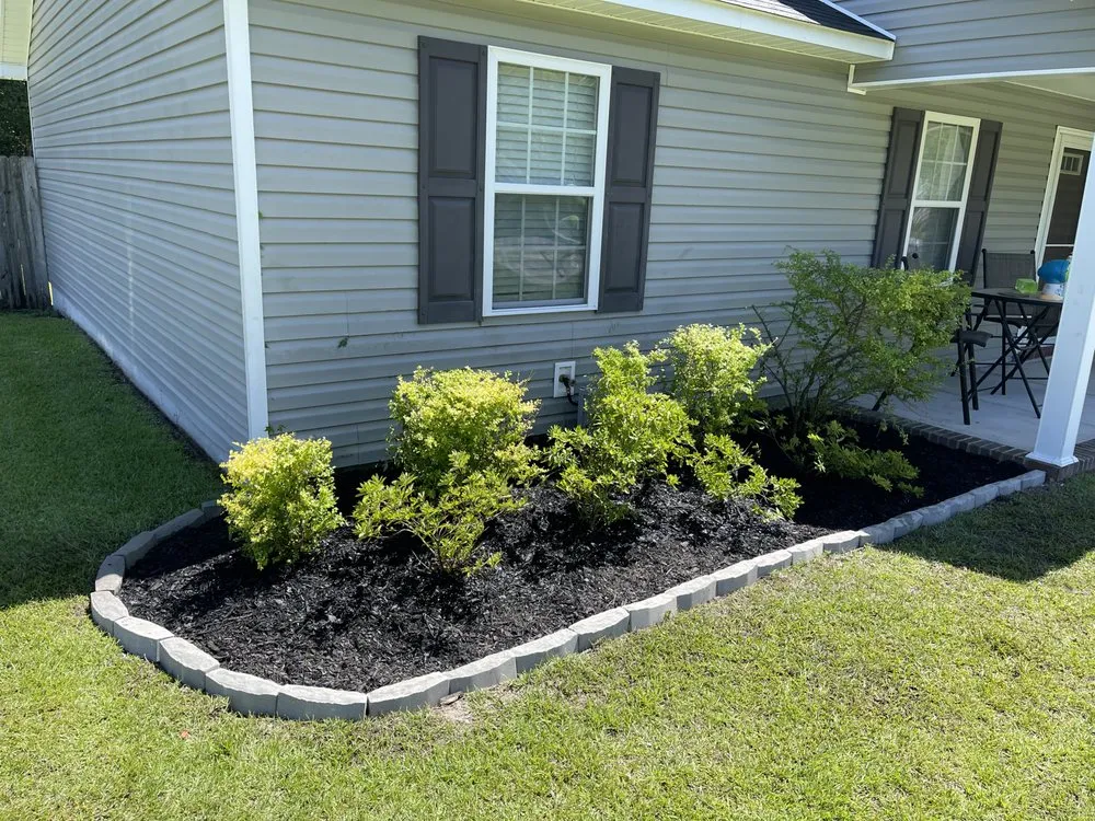 Professional garden landscaping in Jacksonville, NC by Williams Lawn Care