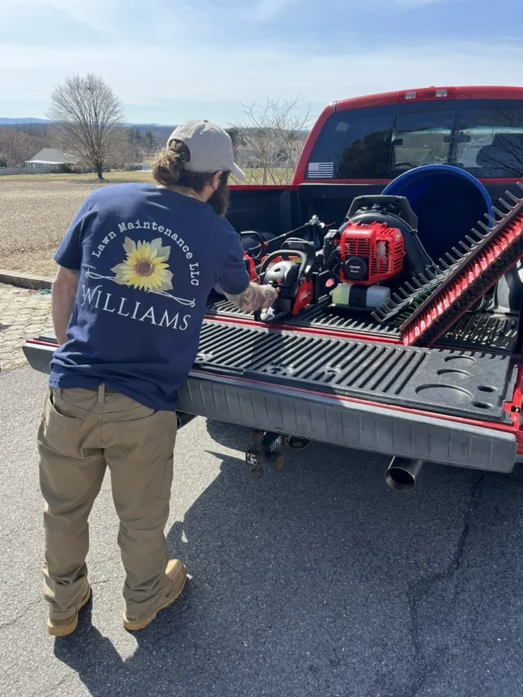 Custom yard cleanup service for homes across Pen Argyl, PA - Williams Lawn Maintenance