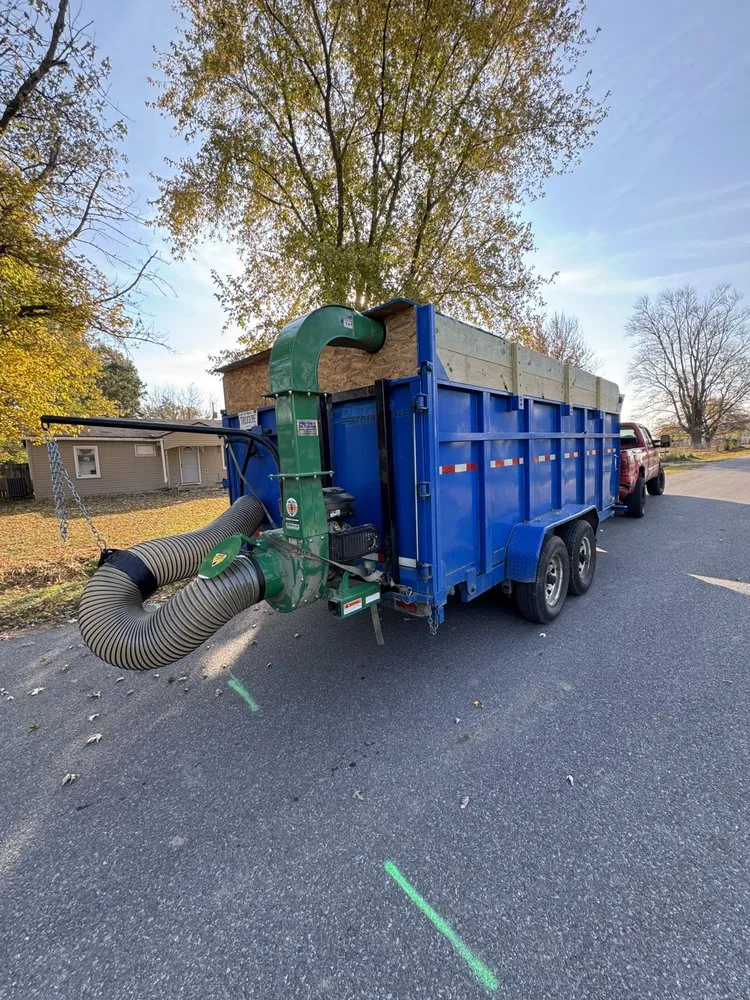 Top-rated lawn mowing service in Columbus, IN by Williams Lawn Management