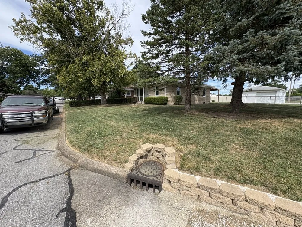 Top-rated landscape installation experts serving Evansville, IN - Williams Lawncare & Landscaping