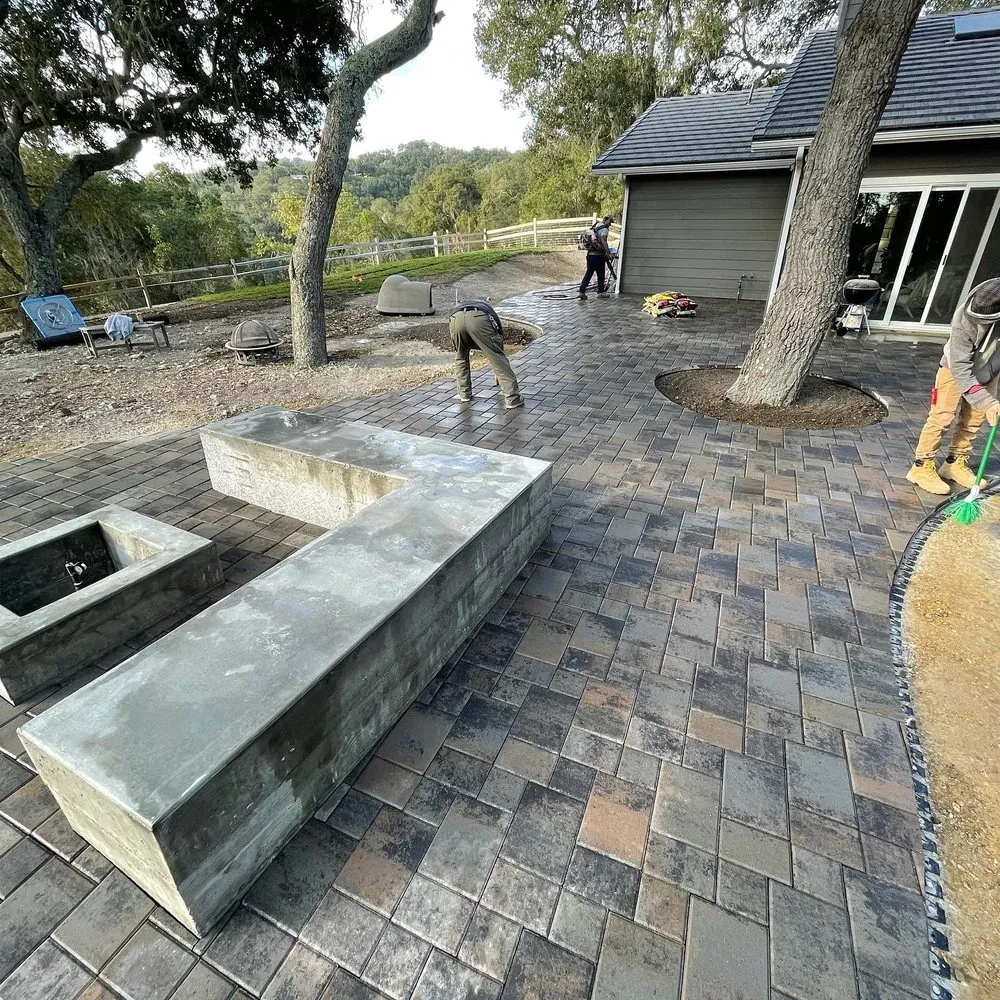 Custom outdoor landscaping near you in Paso Robles, CA by Willie Rose and Sons