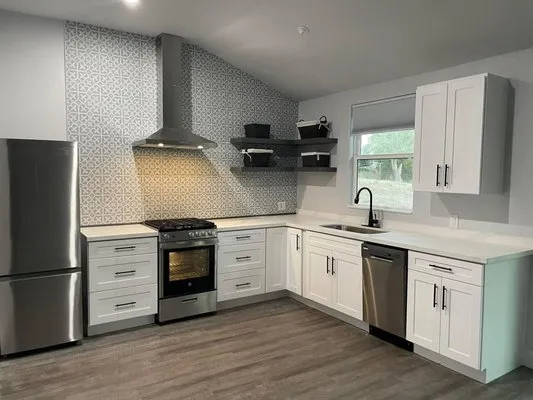 Willie Rose and Sons Logo