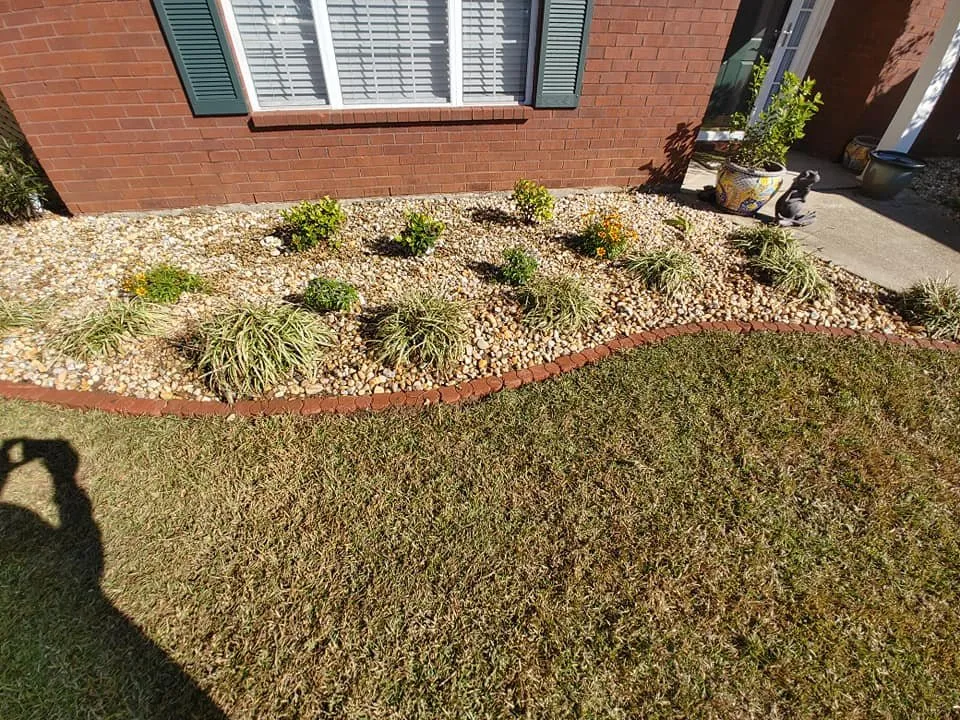 Reliable landscape installation experts serving Mobile, AL - Willing 2 Work