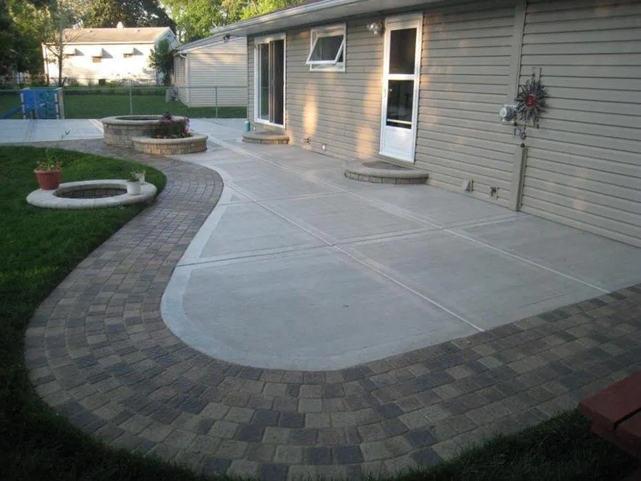 Trusted outdoor landscaping in Evansville, IN by Willis Landscape and Concrete