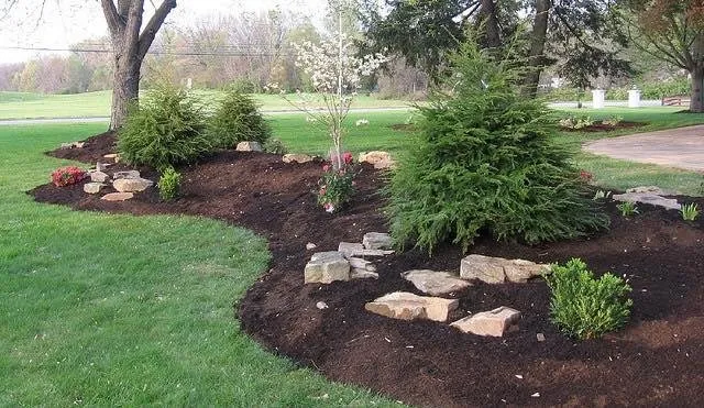 Custom lawn care service in Evansville, IN by Willis Landscape and Concrete