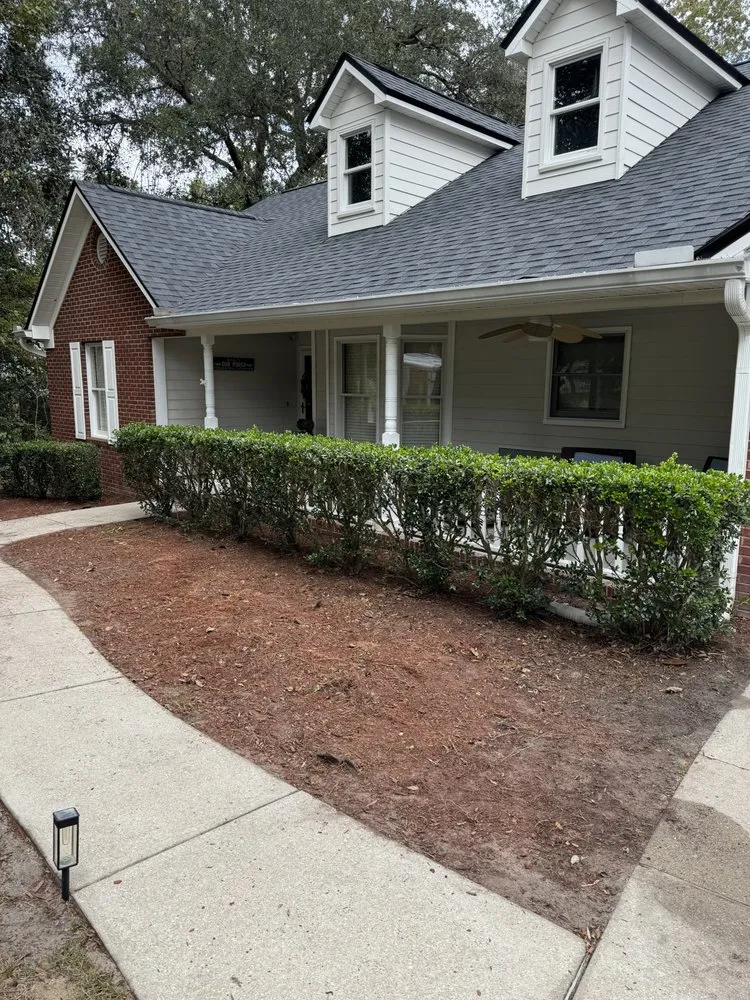 Trusted landscaping services for year-round maintenance across Crawfordville, FL - Willis Lawn And Forestry