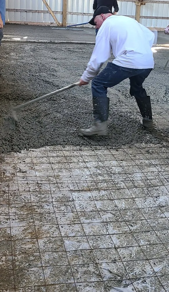 Professional lawn mowing service experts serving Indianapolis, IN - Willoughby Home Repair and Maintenance