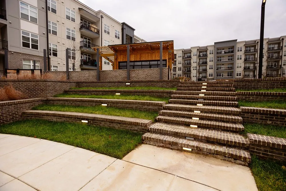 Custom lawn care service for residential properties in Brentwood, TN by Willow Branch Landscapes