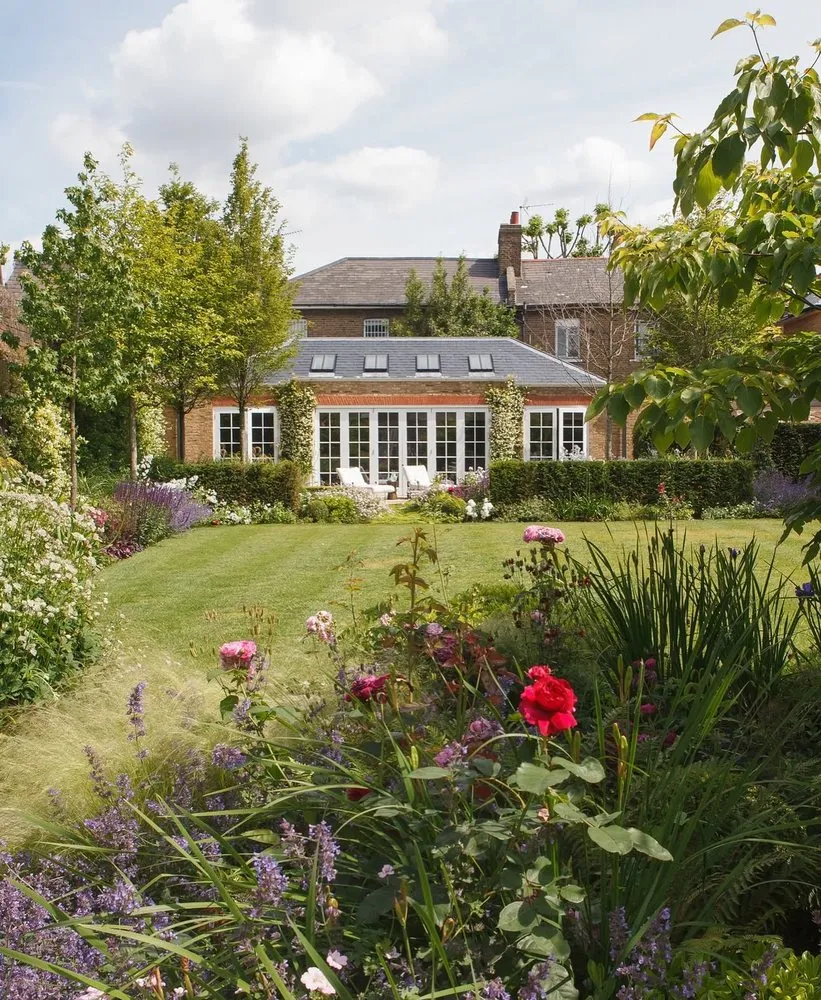 Expert lawn mowing service experts serving San Jose, CA - Willow Glen Gardening