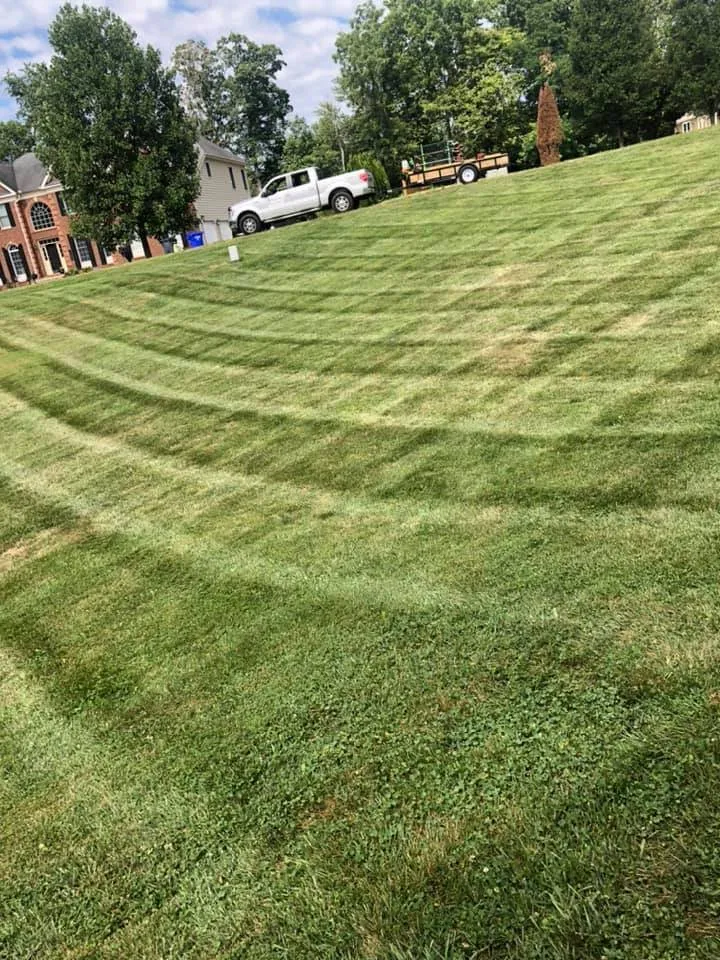 Trusted landscape installation experts serving Round Hill, VA - Willow Lake Lawn And Landscaping