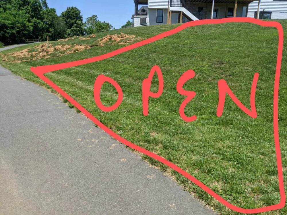 Top-rated lawn mowing service experts serving Round Hill, VA - Willow Lake Lawn And Landscaping