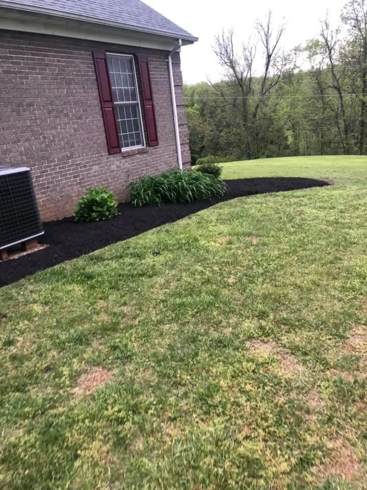 Custom yard cleanup service experts serving Round Hill, VA - Willow Lake Lawn And Landscaping
