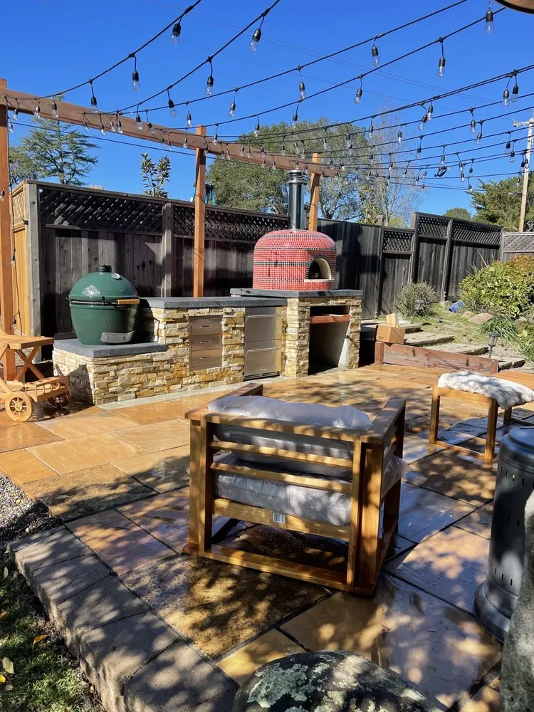 Custom garden landscaping experts serving Petaluma, CA - Willow Landscaping