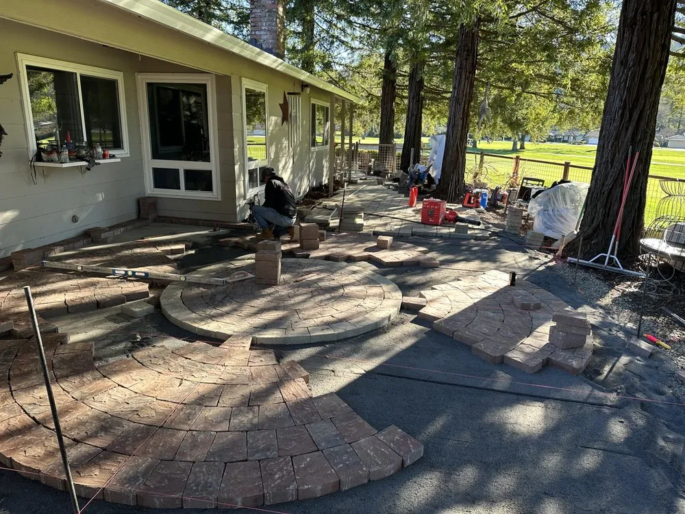 Affordable lawn mowing service for beautiful yards in Petaluma, CA by Willow Landscaping