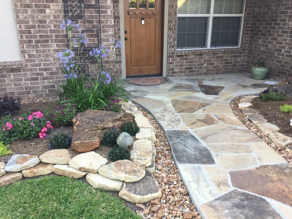 Expert lawn mowing service for homes across Pearland, TX - Willow Oak Landscapes