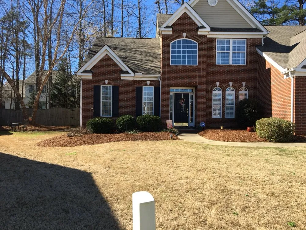 Affordable yard maintenance with custom design across Reidville, SC - Willow Oak Lawn Care