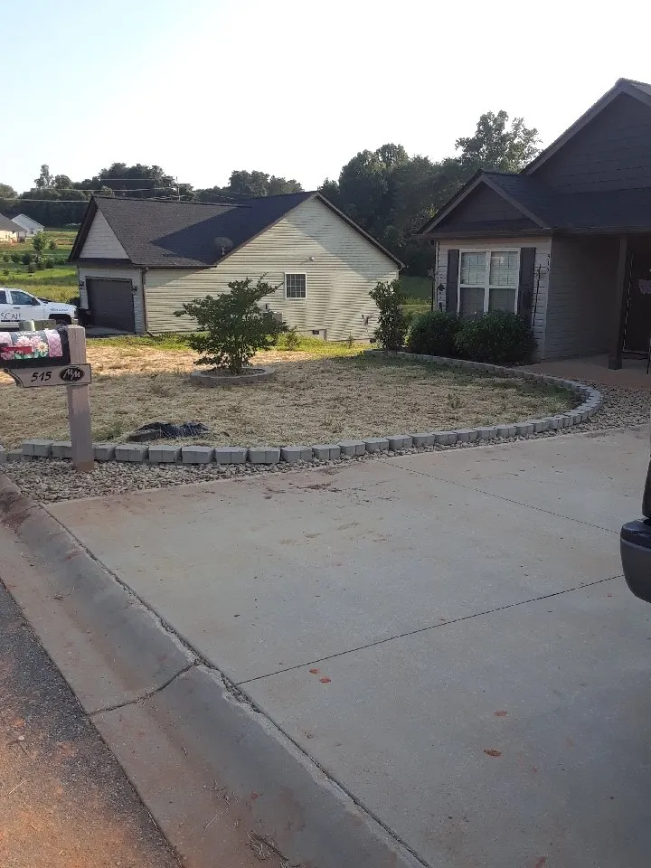 Top-rated residential landscaping for beautiful yards across Taylors, SC - Willow Valley landscaping and pressure wash
