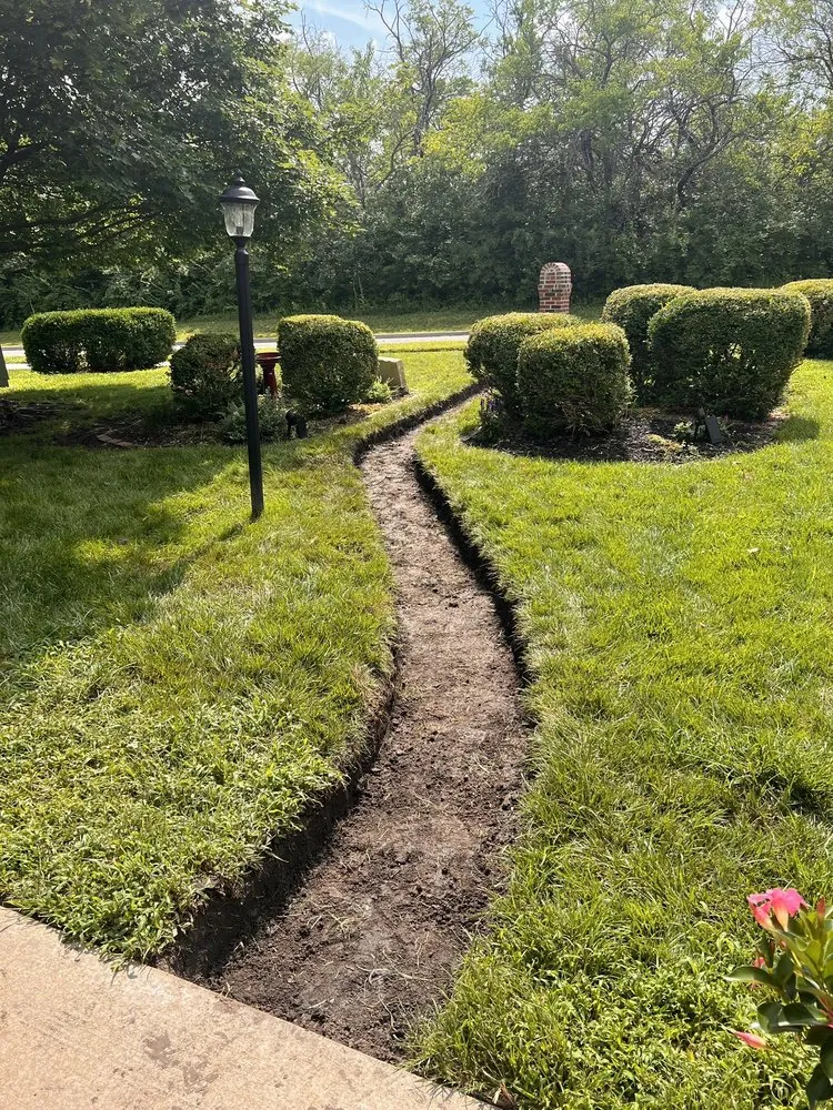 Local landscape installation experts serving Lawrence, KS - Willowridge Landscape
