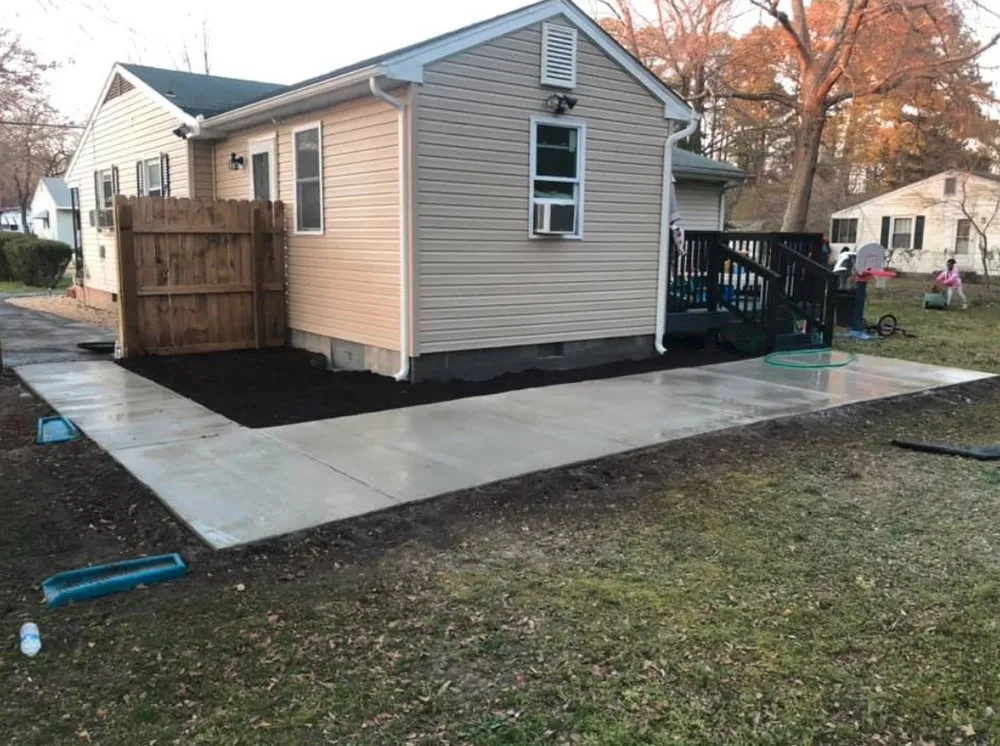 Professional yard maintenance in Berlin, MD by Willow’s Concrete & Landscaping