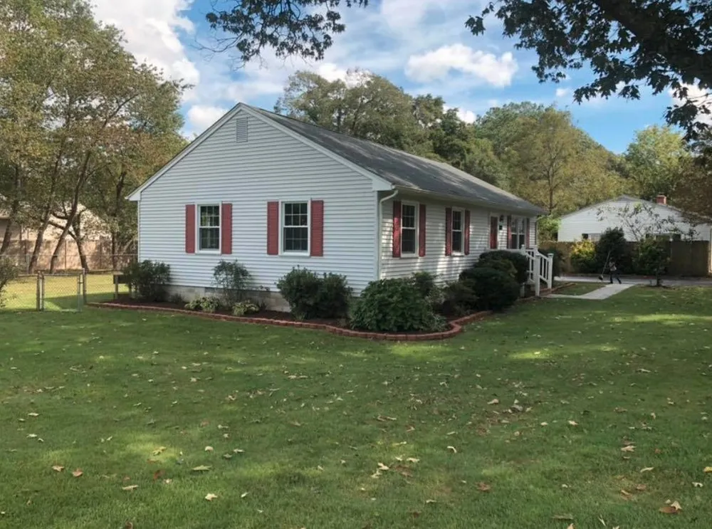 Local yard cleanup service for outdoor upgrades in Berlin, MD by Willow’s Concrete & Landscaping