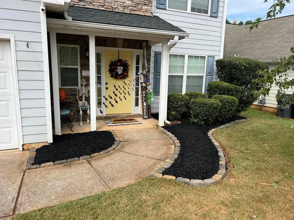 Reliable yard maintenance in Fayetteville, NC by Wills Lawn Care