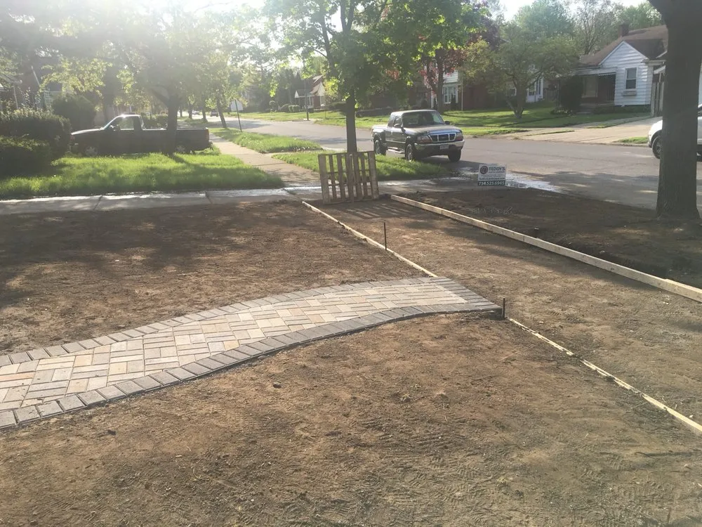 Custom lawn mowing service with custom design across Detroit, MI - Willy Landscaping