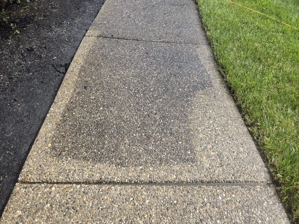 Custom landscape installation for year-round maintenance in Cincinnati, OH by Willy's Landscaping & Maintenance