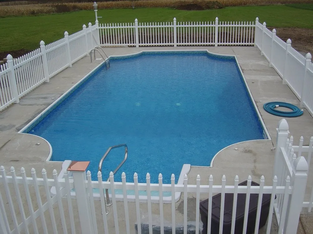 Affordable yard cleanup service experts serving Wilmington, NC - Wilmington Pools