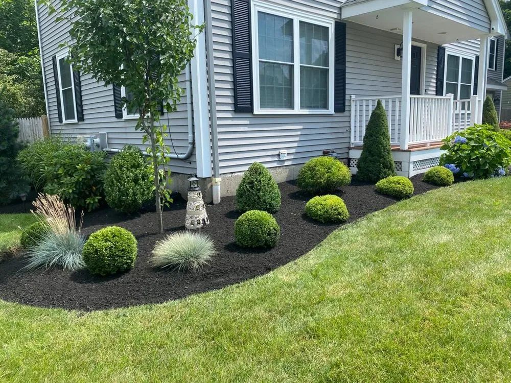 Expert residential landscaping experts serving Lowell, MA - Wilquin Landscaping