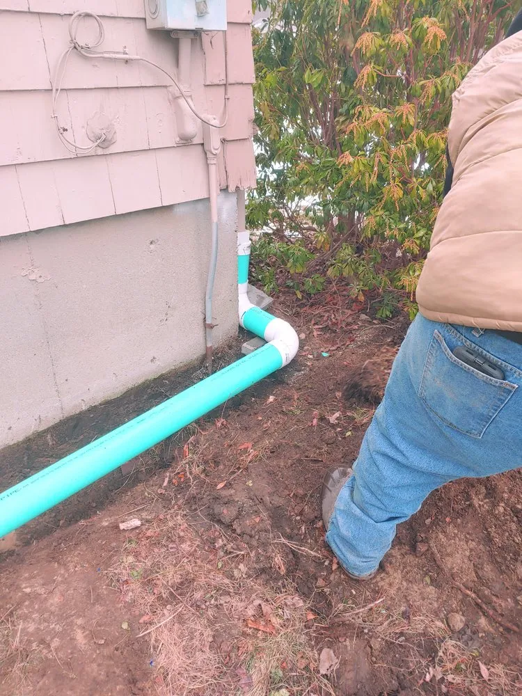 Professional garden landscaping in Hanson, MA - Wilson Bobcat & Masonry